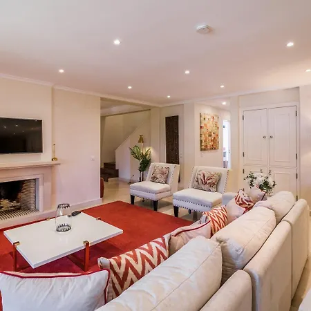 Villa Seafront Unit 1 Cascais