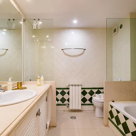 Villa Seafront Unit 1 Cascais