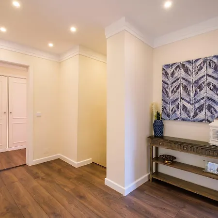 Villa Seafront Unit 1 Cascais