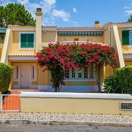 Seafront Unit 1 *