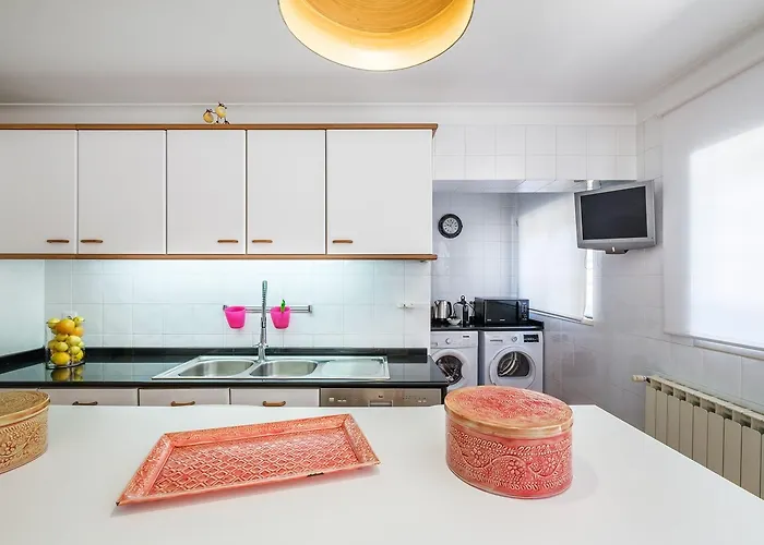 Villa Seafront Unit 1 *