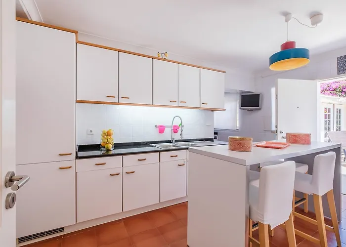 Seafront Unit 1 Villa