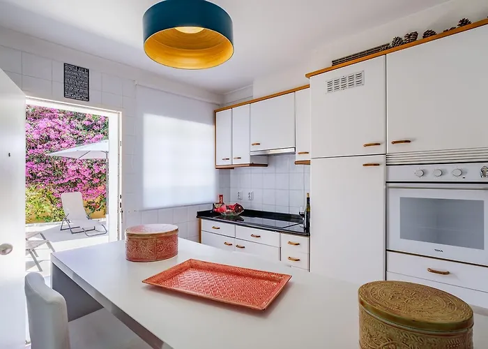 Seafront Unit 1 Villa Cascais