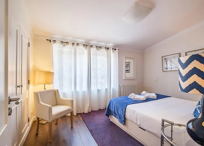 Seafront Unit 1 Villa *