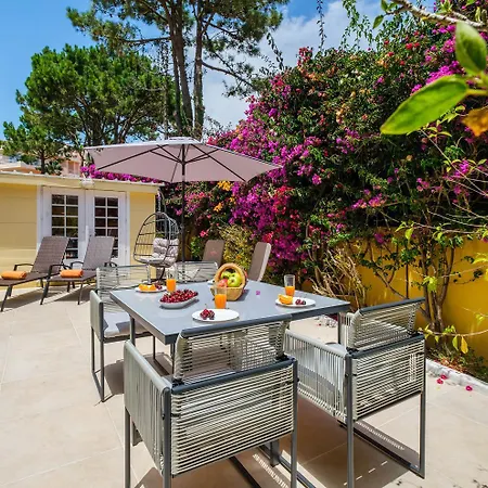 Seafront Unit 1 Villa *